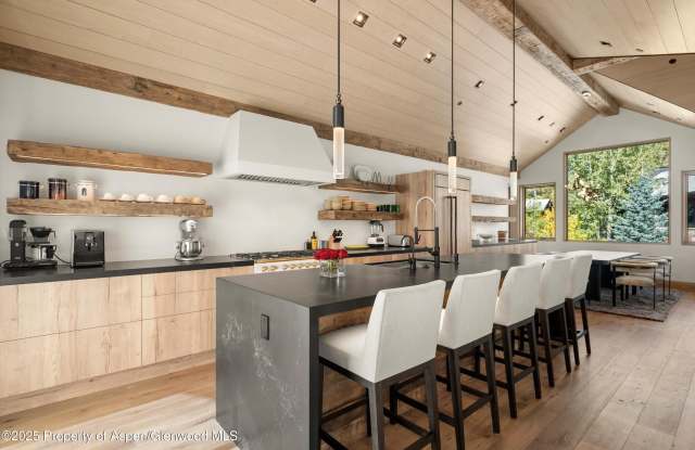 543 Walnut Street unit: B photos photos