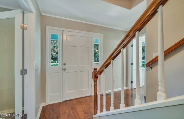 24 Chesterfield Lake Drive Gallery 3