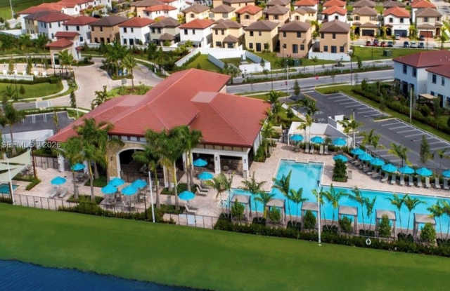 3433 W 113th St photos photos