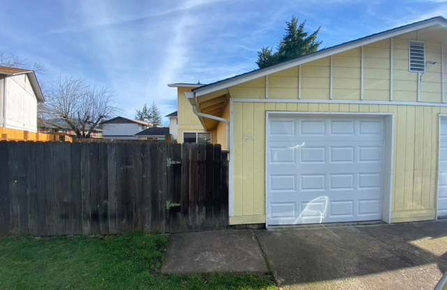 2 bed 1.5 bath Gateway area duplex photos photos 2 bed 1.5 bath Gateway area duplex photos photos