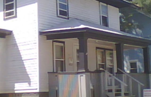 27 Evelyn Ct - 27 Evelyn Ct, Pontiac, MI 48341