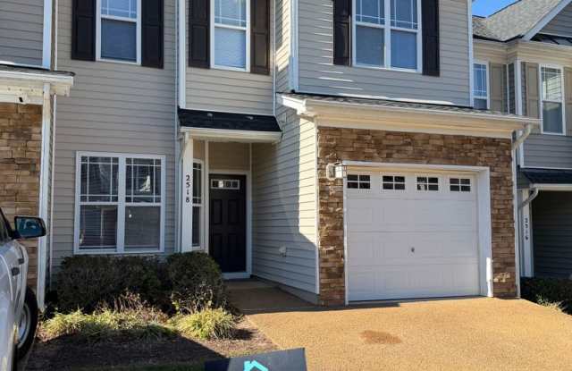 Lovely 3 Bedroom 2.5 Bath Townhouse | Leasing Special Available! photos photos