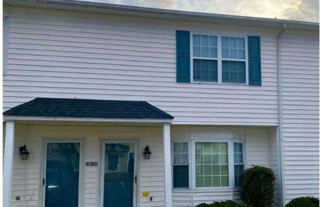 3975 Sterling Pointe Drive - 3975 Sterling Pointe Drive, Greenville, NC 28590