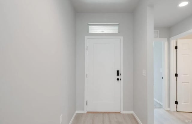1669 Southwest Pegasus Peak Avenue Gallery 2