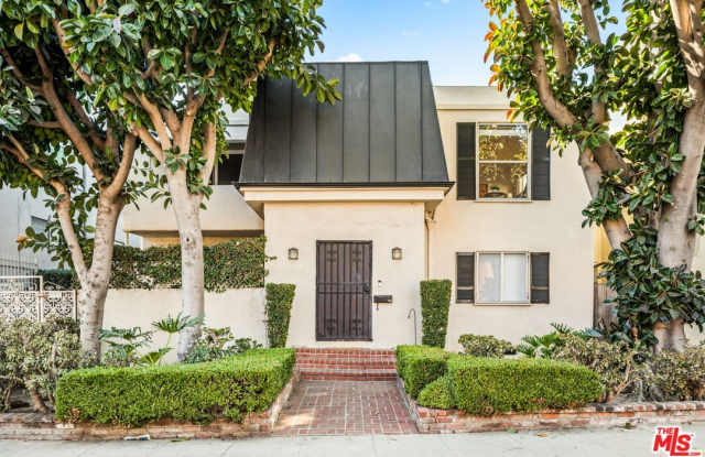 329 S Reeves Dr photos photos