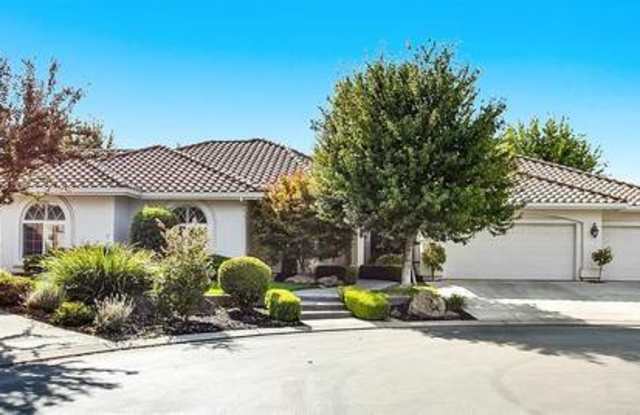 3329 Canterbury Ct photos photos