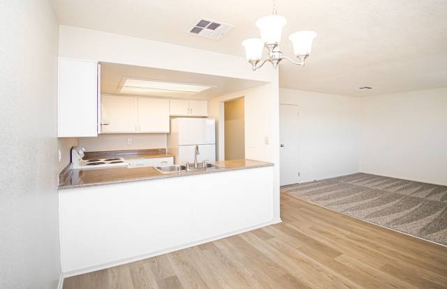 Georgia Avenue Apartments Gallery 4