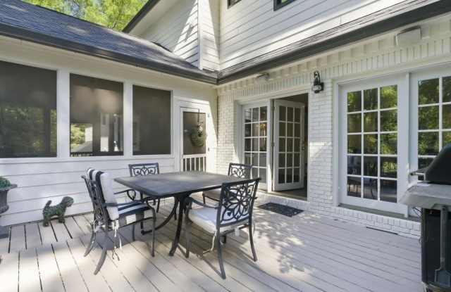 1350 Battleview Drive NW Gallery 4