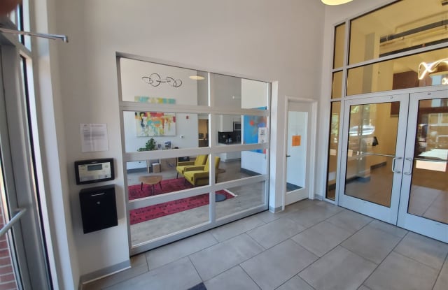 807 W Cary St - 807 West Cary Street, Richmond, VA 23220