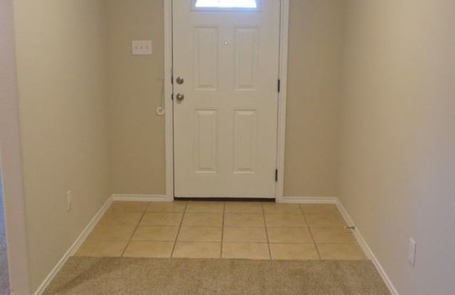 907 Magnolia Bend Gallery 2