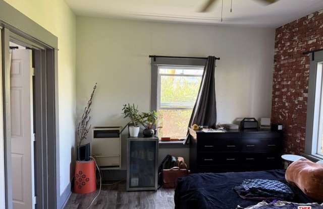 316 N Bixel St photos photos