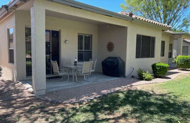 Long Term furnished Villa rental in Oakwood photos photos