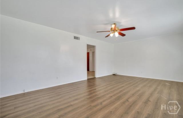 321 Byck Avenue Gallery 4