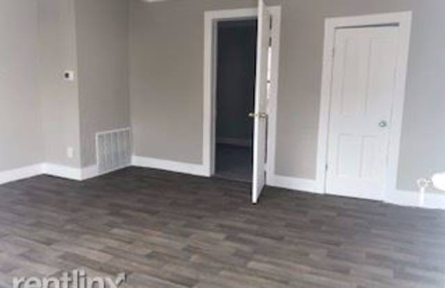 24 N 100 W #3 Gallery 2