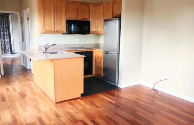 Modern North Boulder 1BR, 1BA Condo in Unique Historic Building with Loads of Charm! Gallery 4