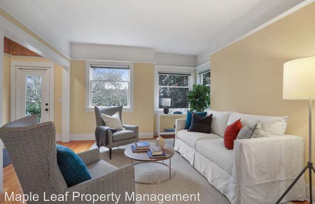 2125 6th Avenue W Gallery 4