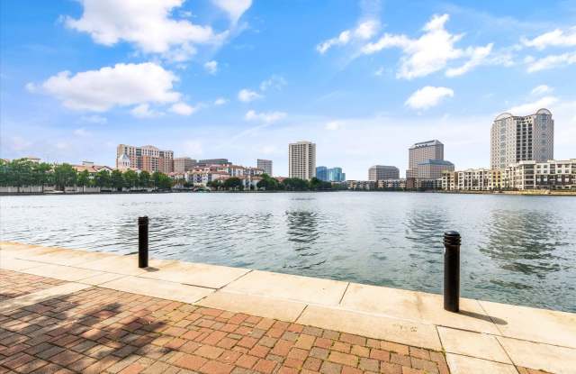 Lakeside Urban Center Gallery 3