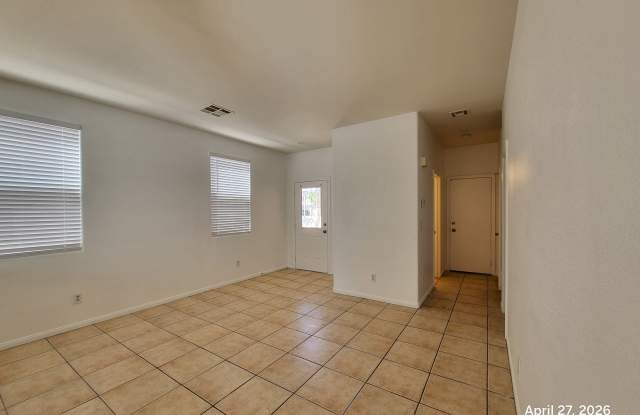 4548 Flaming Ridge Trl. Gallery 4