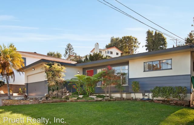 4067 Narragansett Ave - 4067 Narragansett Avenue, San Diego, CA 92107