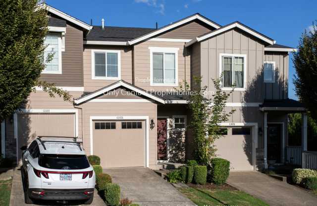 Spacious Townhome w/ Views: A Happy Valley Dream Home Awaits! photos photos
