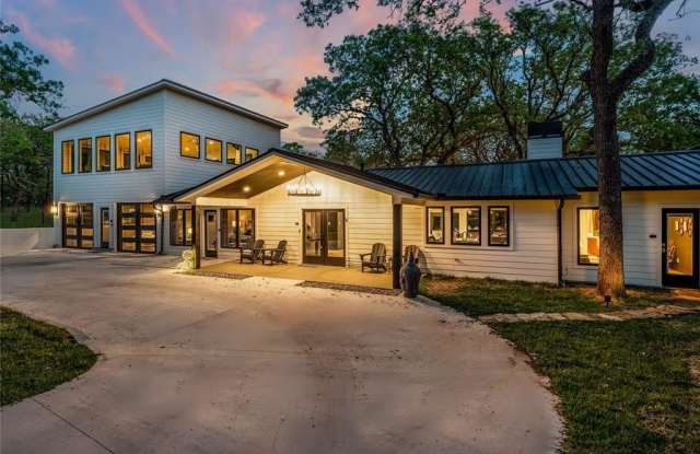 119 Greenbriar Street photos photos
