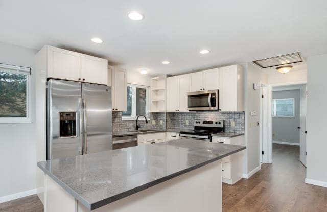 7305 S WEBSTER ST photos photos