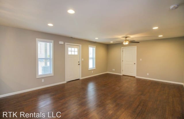605 Hunt Ave. - 605 Hunt Avenue, Columbia, MO 65203