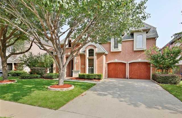 183 Georgian Drive Gallery 3