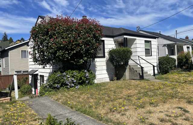 3411 33rd Avenue West - 1 photos photos 3411 33rd Avenue West - 1 photos photos
