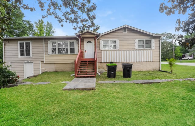 4814 Flat Shoals Road - 4814 Flat Shoals Road, Union City, GA 30291