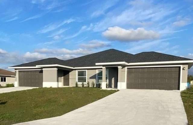 1513 Gilbert Ave S photos photos