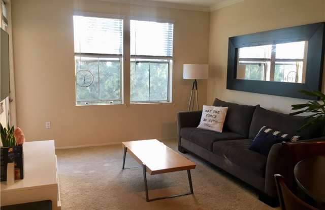 2442 Watermarke Place Gallery 3