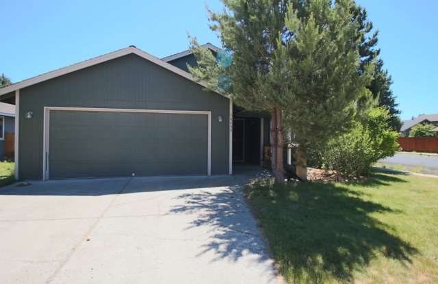 Single Level Home- 16453 Heath Dr.- La Pine OR 97739 photos photos