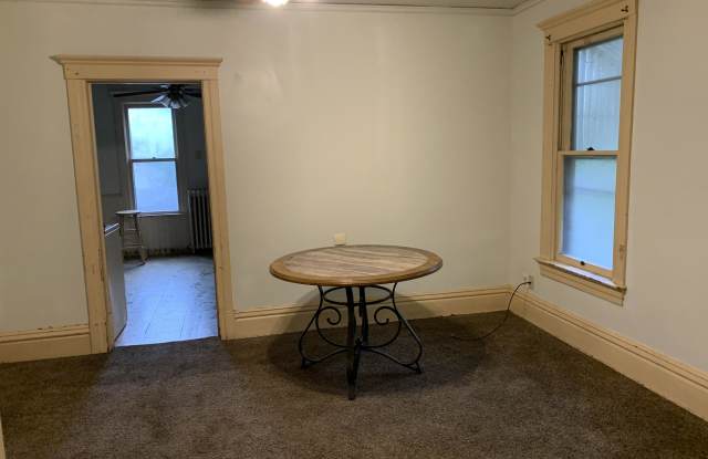 674 Jessamine Avenue East - 1 - 674 Jessamine Ave E, St. Paul, MN 55106