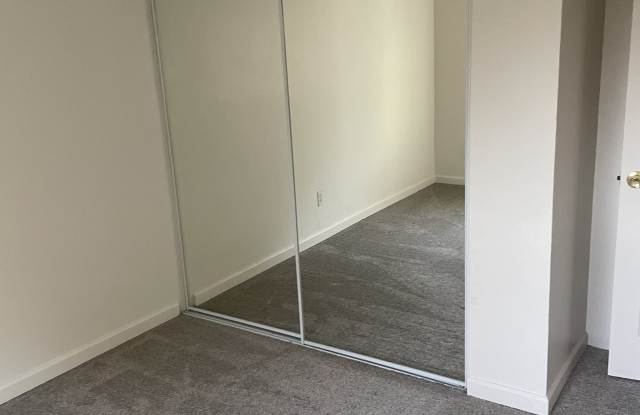 12150 Southwest Spur Court Gallery 2