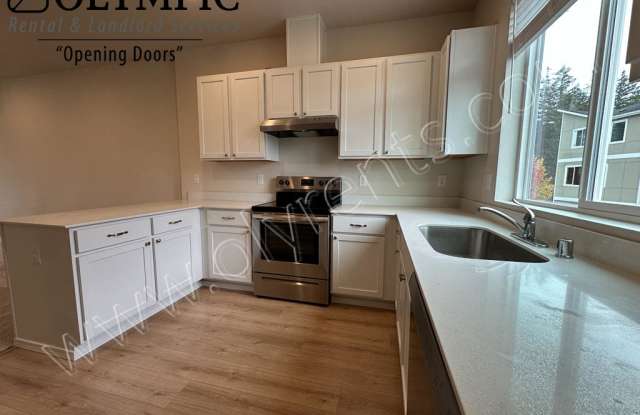 8791 Corona Ct NE Unit C photos photos 8791 Corona Ct NE Unit C photos photos