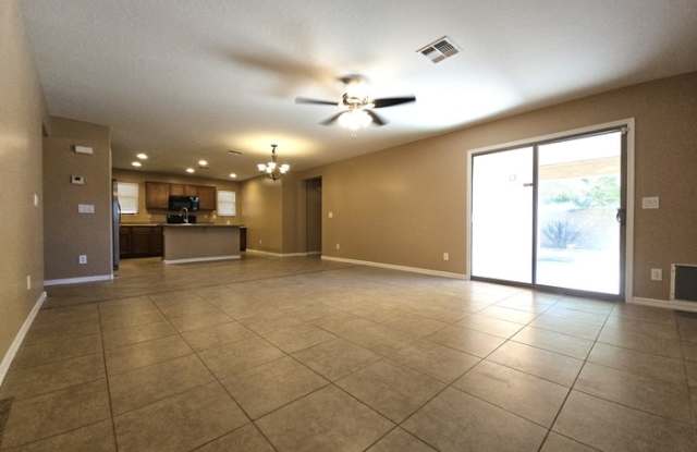 998 West Desert Sky Drive Gallery 2