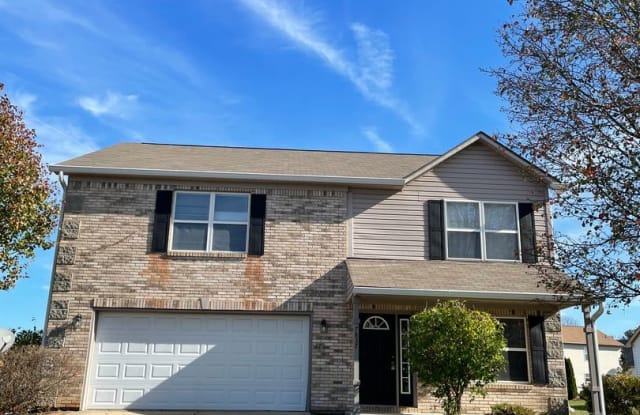 7837 STRATFIELD DR - 7837 Stratfield Drive, Lawrence, IN 46236
