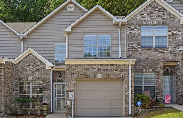 565 Hackberry Ridge Trace Gallery 1