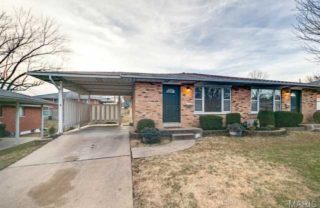 10235 Jeffleigh Ln photos photos