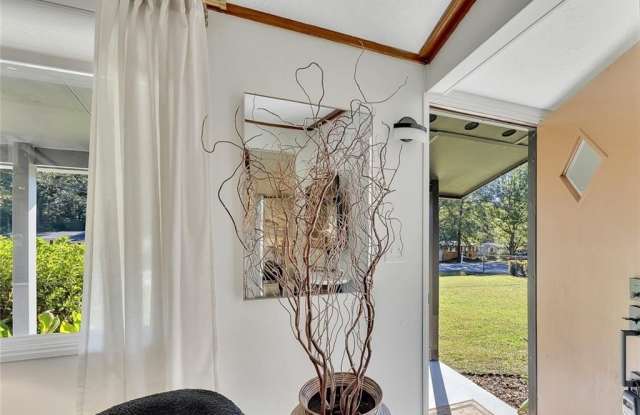 111 Robinhood Drive Gallery 4