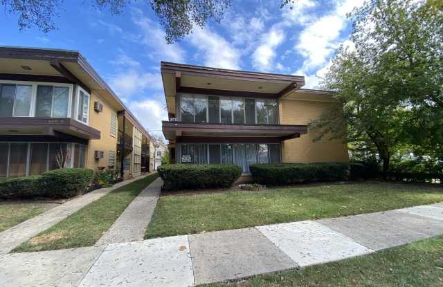 1205 N HARLEM Avenue unit: 10 photos photos