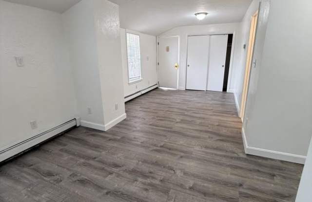 149R Adams St. photos photos