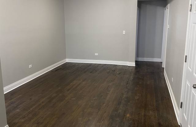 7827 S Essex Ave #3a Gallery 4