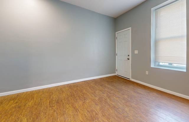NEW LISTING!!! RENOVATED 4BD/2BATH HOME, CONTACT FOR TOUR!!! [PHA READY] Gallery 4