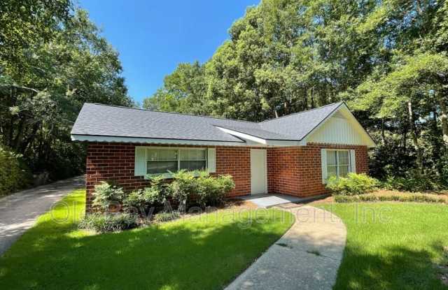 2305 Hillwood  Dr S photos photos