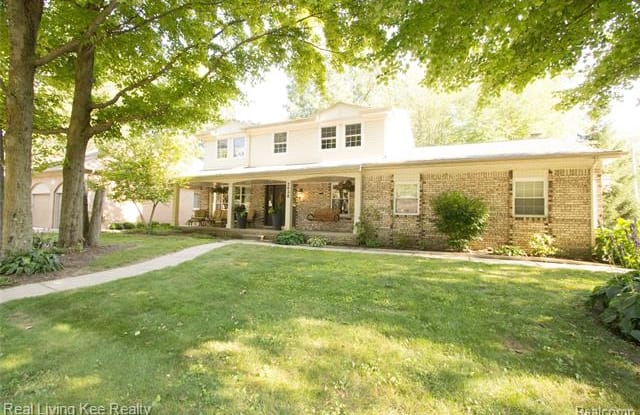2638 RONALD Drive - 2638 Ronald Drive, Troy, MI 48085