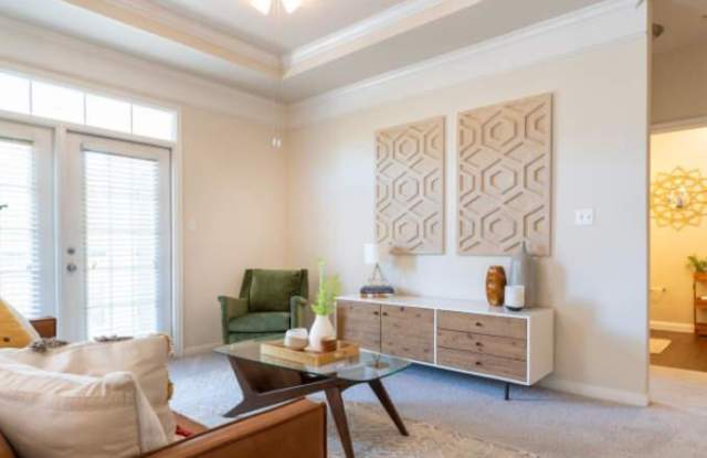 4733 Monterey Oaks Blvd Gallery 4
