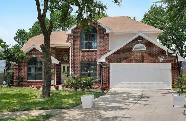 4313 Kenwood Drive - 4313 Kenwood Drive, Grapevine, TX 76051