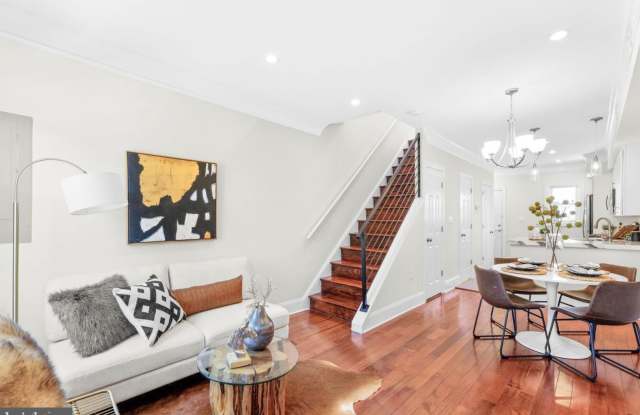 649 20TH STREET NE photos photos